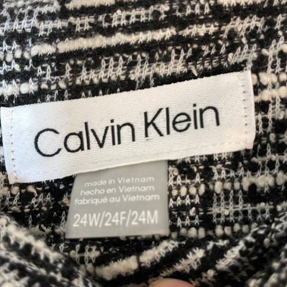 NWT. Calvin Klein 24W Tweed Sheath Crewneck Dress. - Picture 4 of 14